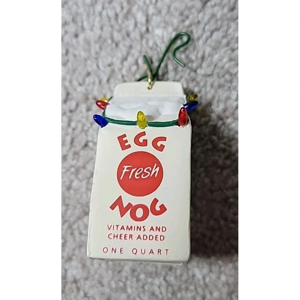1992 Hallmark Keepsake Ornament - Egg‎ Nog Nest - Bird House -